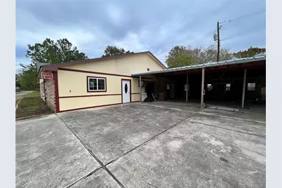 5104 39th Street, Dickinson, TX 77539 - Photo 15