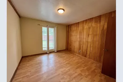 5104 39th Street, Dickinson, TX 77539 - Photo 7