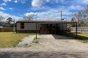 5104 39th St, Dickinson, TX 77539 - Photo 9