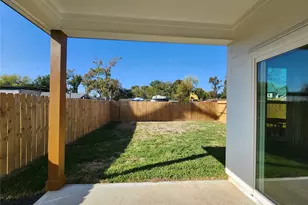 7817 Beckley St, Houston, TX 77088 - Photo 17