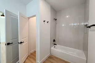 7817 Beckley St, Houston, TX 77088 - Photo 15