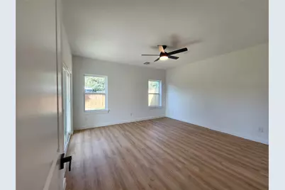 7817 Beckley Street #B, Houston, TX 77088 - Photo 11