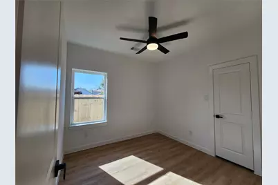 7817 Beckley Street #B, Houston, TX 77088 - Photo 9