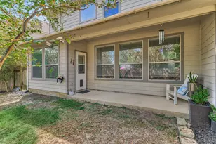 38 E Burberry Cir, The Woodlands, TX 77384 - Photo 39