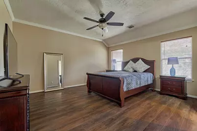 38 E Burberry Circle, The Woodlands, TX 77384 - Photo 25