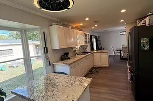 316 W Hart Ave, Pasadena, TX 77506 - Photo 7