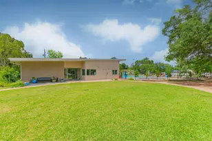 13811 Menasco Ct, Houston, TX 77077 - Photo 43