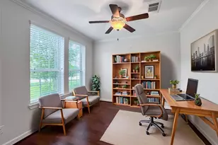 2514 Deerwood Heights Ln, Manvel, TX 77578 - Photo 5