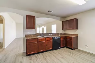 6301 Hogue Street, Houston, TX 77087 - Photo 3