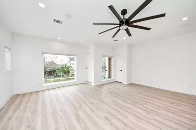 2711 Delano Street, Houston, TX 77004 - Photo 33