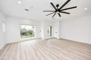 2711 Delano St, Houston, TX 77004 - Photo 33