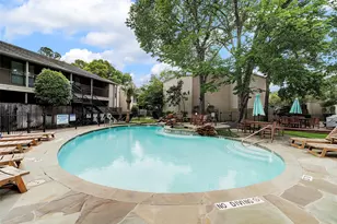 1100 Augusta Dr, Houston, TX 77057 - Photo 17