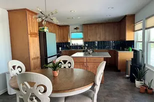 16527 Frances Drake Rd, Jamaica Beach, TX 77554 - Photo 7