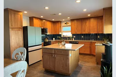 16527 Frances Drake Road, Jamaica Beach, TX 77554 - Photo 9