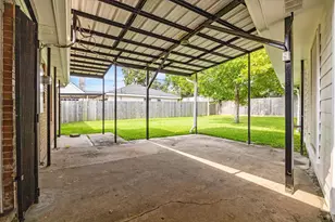 3613 Lazy Spring Dr, Houston, TX 77080 - Photo 19