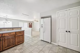 3613 Lazy Spring Dr, Houston, TX 77080 - Photo 7