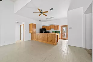 1043 Military Dr, Canyon Lake, TX 78133 - Photo 7