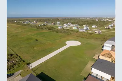 189 Ocean View Drive, Crystal Beach, TX 77650 - Photo 9