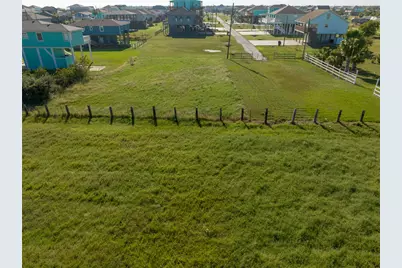 189 Ocean View Drive, Crystal Beach, TX 77650 - Photo 33