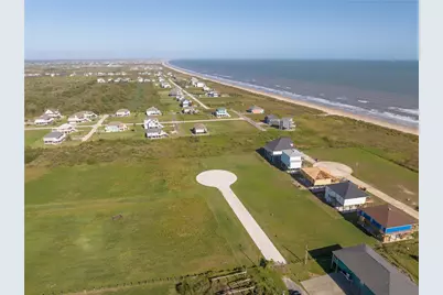 189 Ocean View Drive, Crystal Beach, TX 77650 - Photo 11