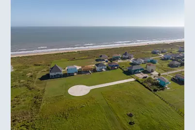 189 Ocean View Drive, Crystal Beach, TX 77650 - Photo 13