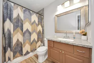 12219 Monticeto Ln, Meadows Place, TX 77477 - Photo 9