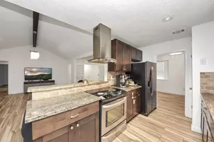 12219 Monticeto Ln, Meadows Place, TX 77477 - Photo 19