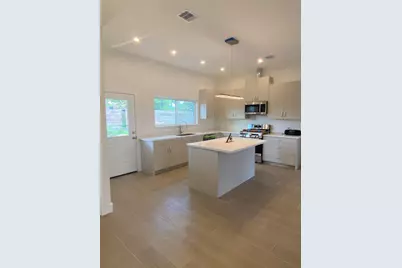 8502 Alcott Drive, Houston, TX 77080 - Photo 5