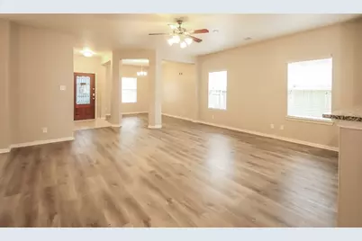 138 Pequin Road, Crosby, TX 77532 - Photo 3