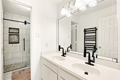 15214 Walden Park Court, Houston, TX 77049 - Photo 35