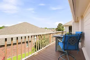 15214 Walden Park Ct, Houston, TX 77049 - Photo 33