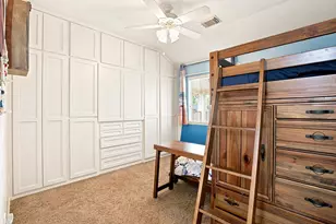 15214 Walden Park Ct, Houston, TX 77049 - Photo 37