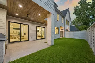 1202 W Drew, Houston, TX 77006 - Photo 35