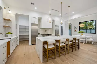 1202 W Drew, Houston, TX 77006 - Photo 17