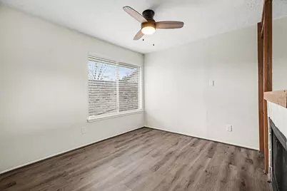 1723 Linfield Way, Houston, TX 77058 - Photo 11