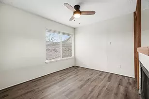 1723 Linfield Way, Houston, TX 77058 - Photo 11