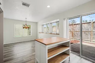 1723 Linfield Way, Houston, TX 77058 - Photo 3