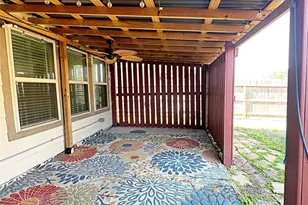 674 Fountain View Ln, League City, TX 77573 - Photo 23