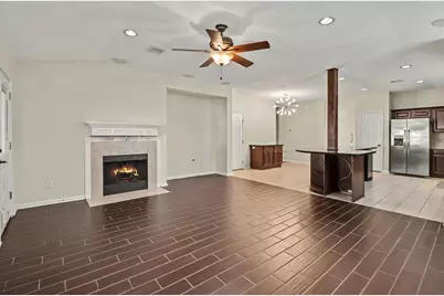 674 Fountain View Lane, League City, TX 77573 - Photo 7