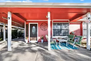 10313 Chadwick St, Houston, TX 77029 - Photo 7