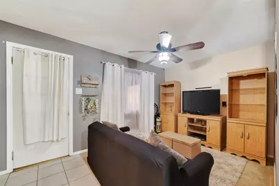 10313 Chadwick Street, Houston, TX 77029 - Photo 27