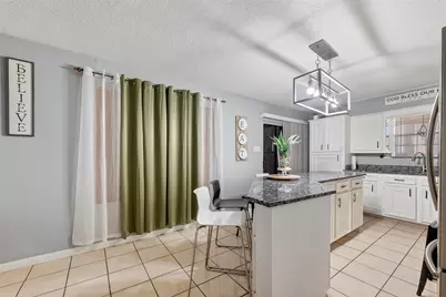 10313 Chadwick Street, Houston, TX 77029 - Photo 9