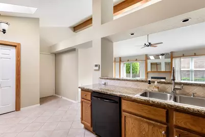 4206 Valley Glade Drive, Kingwood, TX 77345 - Photo 17