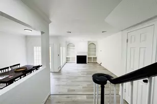 2323 Augusta Dr, Houston, TX 77057 - Photo 3
