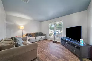 1559 Diplomat Way, Houston, TX 77088 - Photo 3