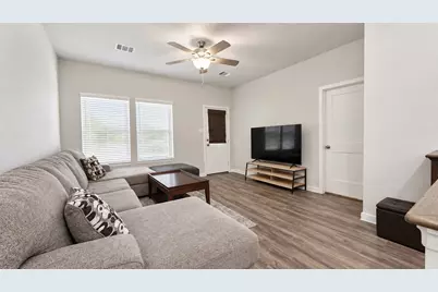 17327 King Eider Rd, Waller, TX 77484 - Photo 3