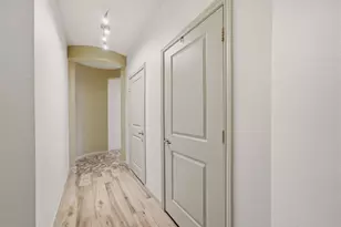 505 Jackson Hill St, Houston, TX 77007 - Photo 17
