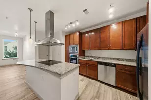 505 Jackson Hill St, Houston, TX 77007 - Photo 9