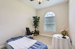 418 Pebble Dr, Dayton, TX 77535 - Photo 19