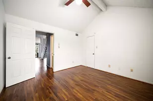 8359 Sands Point Dr, Houston, TX 77036 - Photo 9